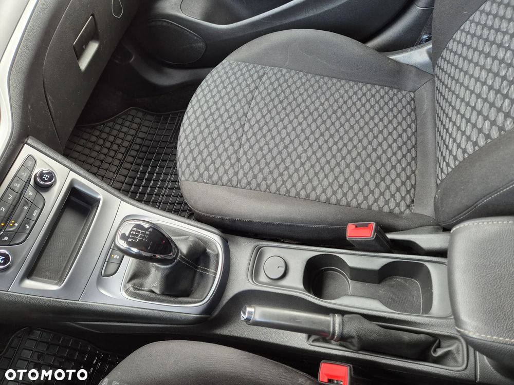 Opel Astra 1.5 CDTI Edition S&S - 18