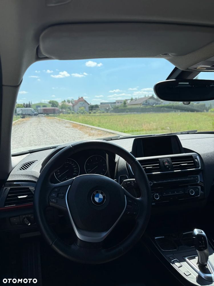 BMW Seria 1 120d Sport Line - 16