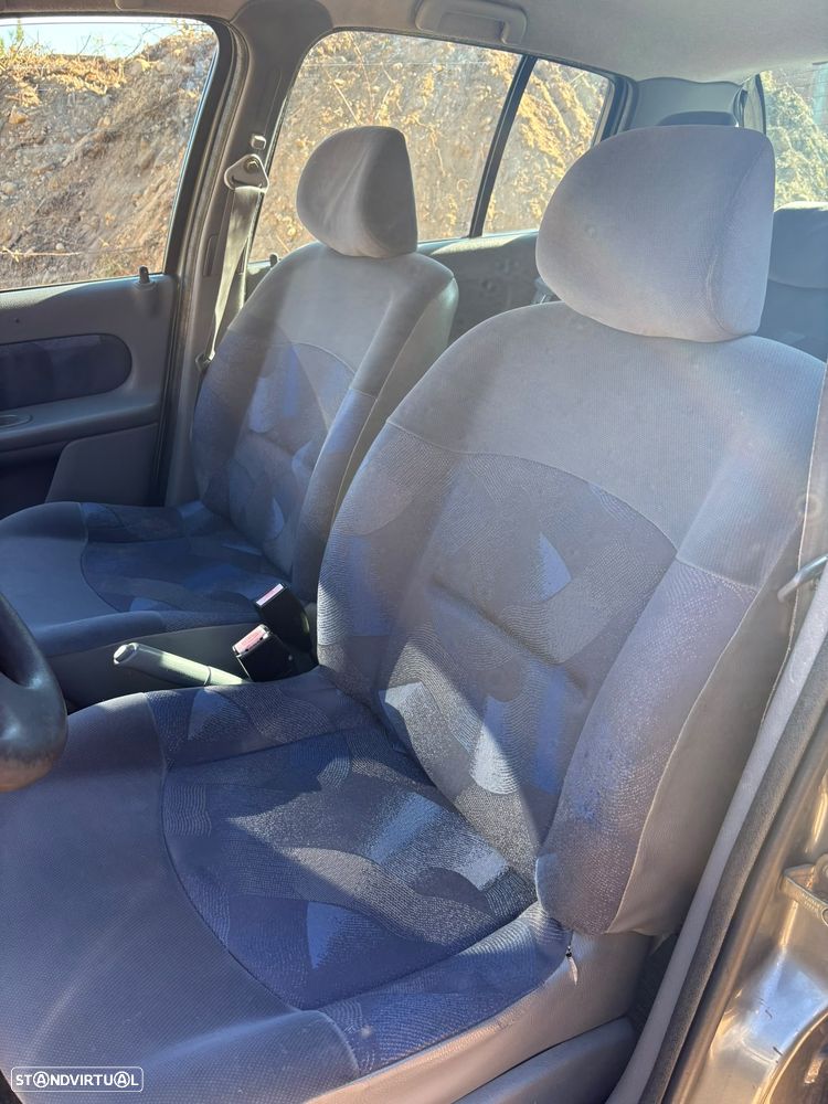 Renault Clio 1.2 - 4