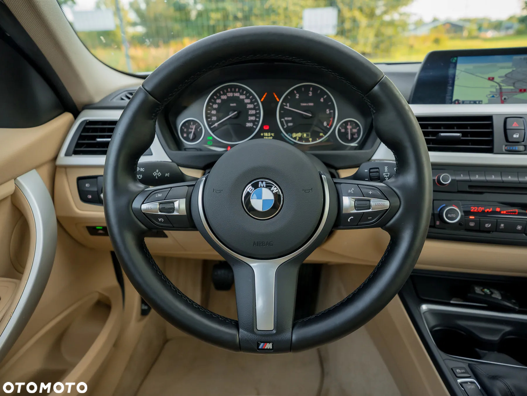 BMW Seria 3 318d xDrive Touring - 24