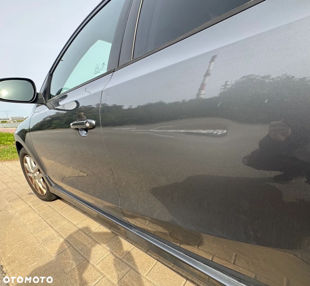 Hyundai i30 1.4 Comfort EU5 - 12