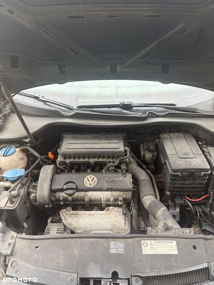 Volkswagen Golf - 14