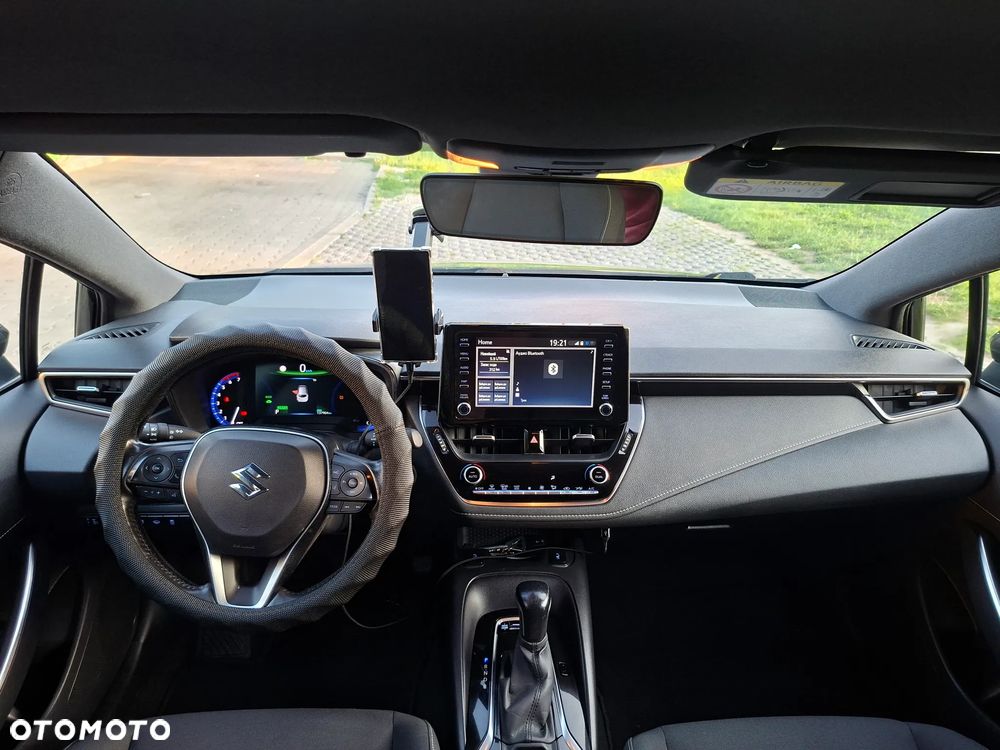 Suzuki Swace 1.8 Hybrid Elegance CVT - 10