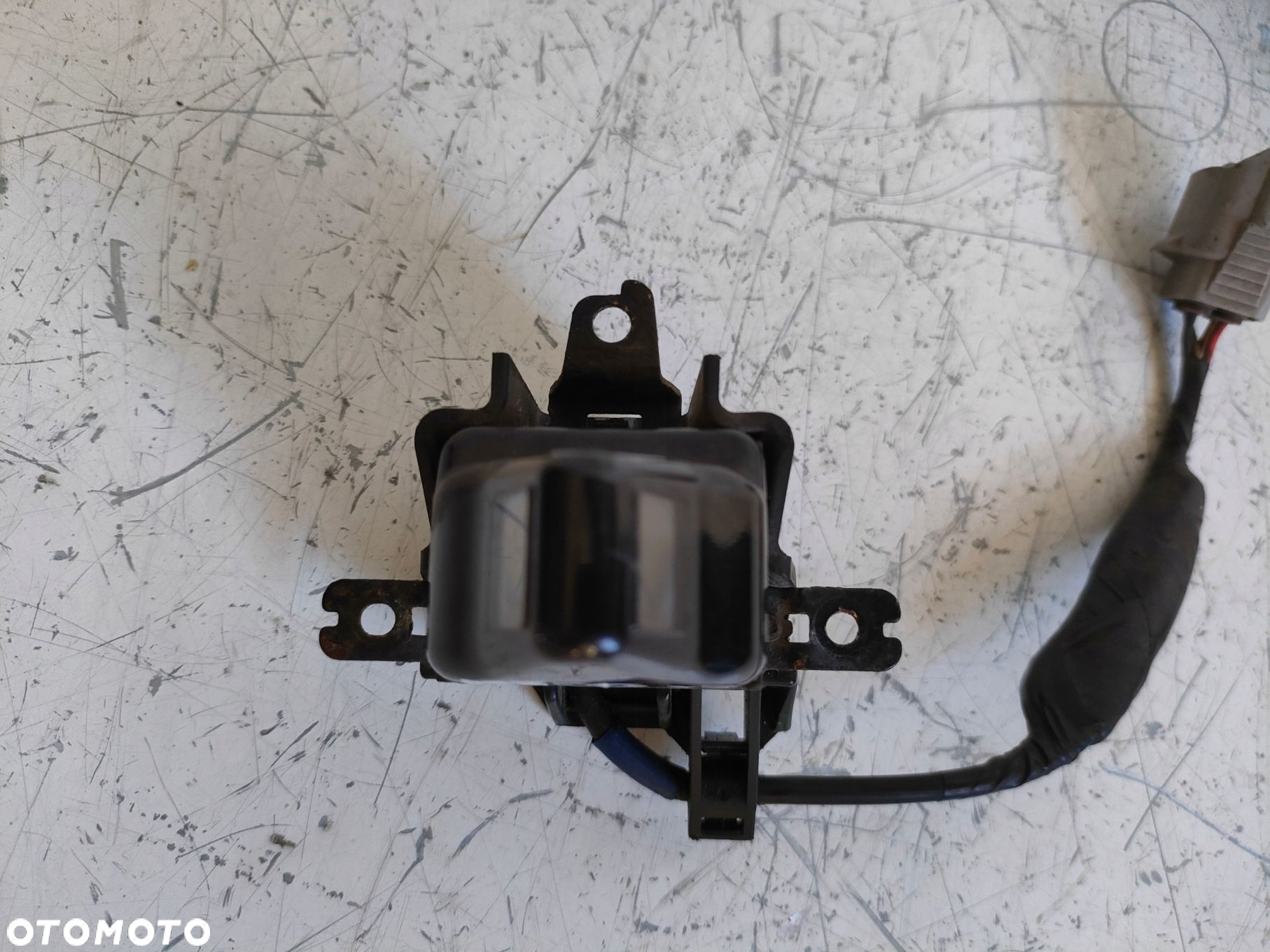 COROLLA VERSO 04- 2.2 D4D KAMERA ZDERZAKA PRZÓD - 9