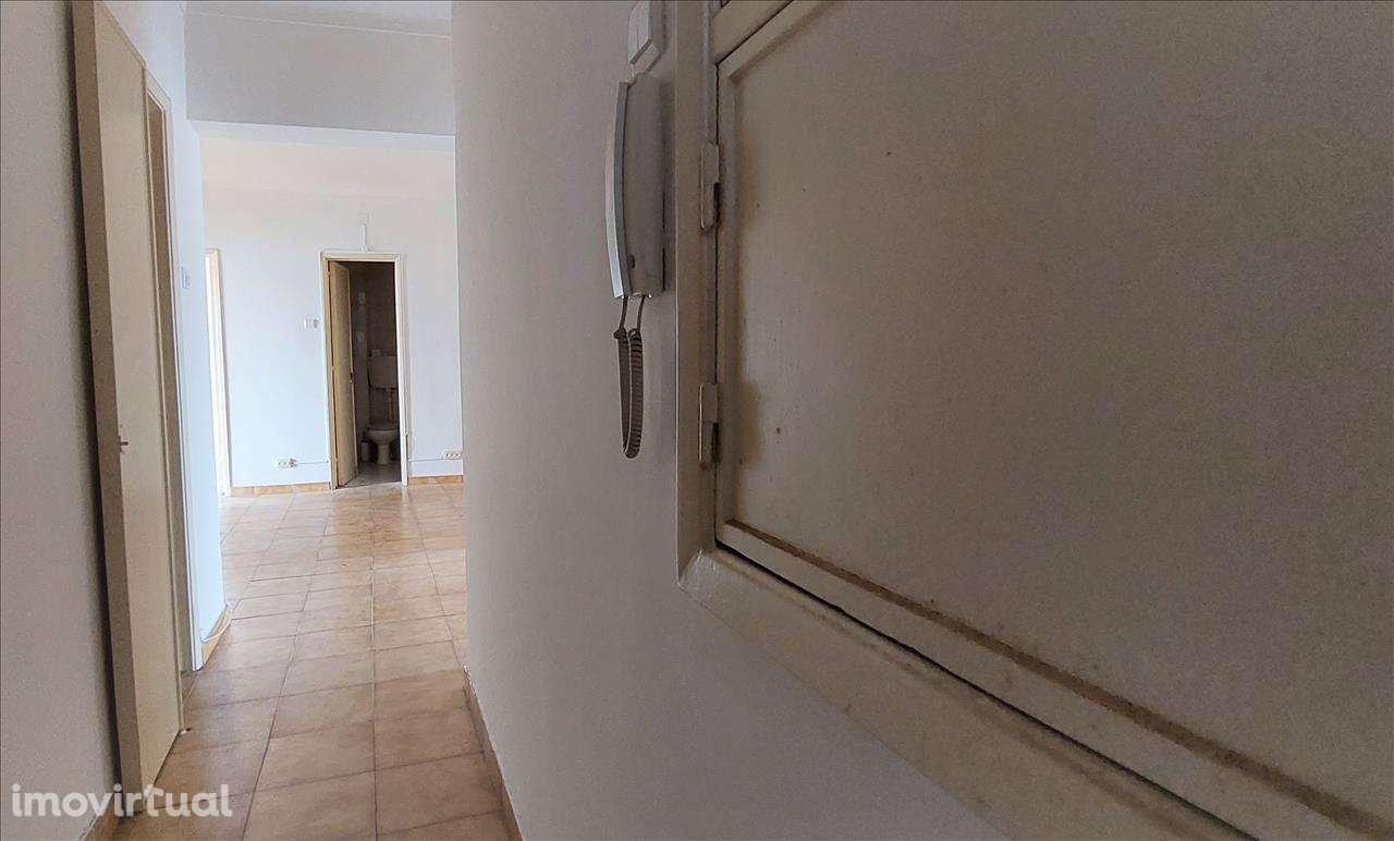 Apartamento em Amadora, Brandoa - Grande imagem: 2/15