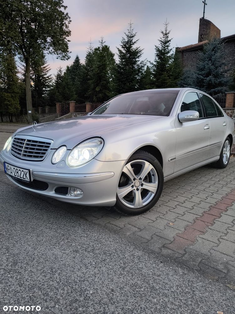 Mercedes-Benz Klasa E - 15