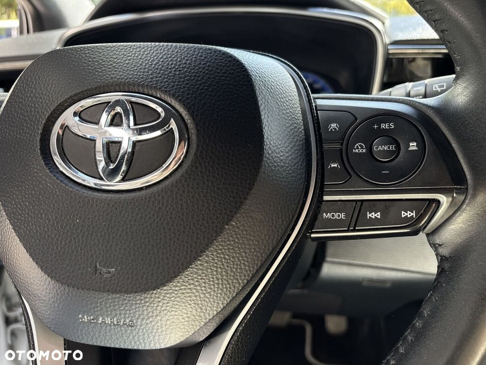 Toyota Corolla 1.8 Hybrid Comfort - 23