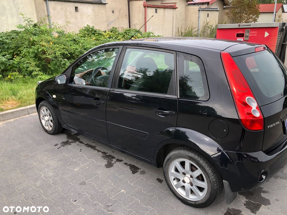 Ford Fiesta 1.3 - 3
