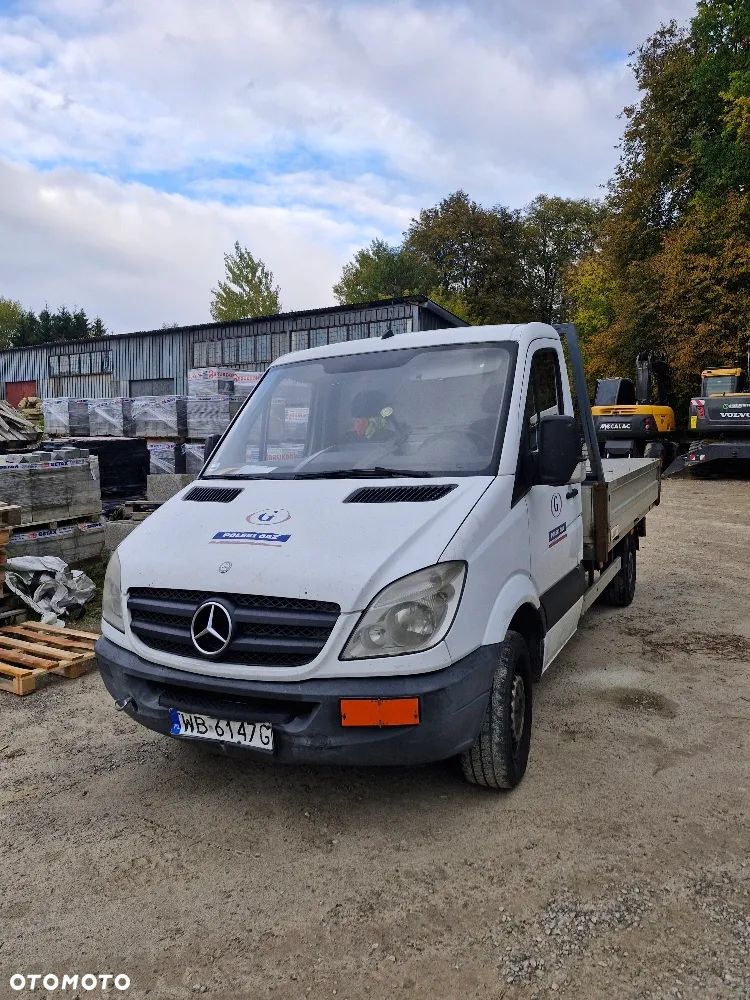 Mercedes-Benz Sprinter - 4
