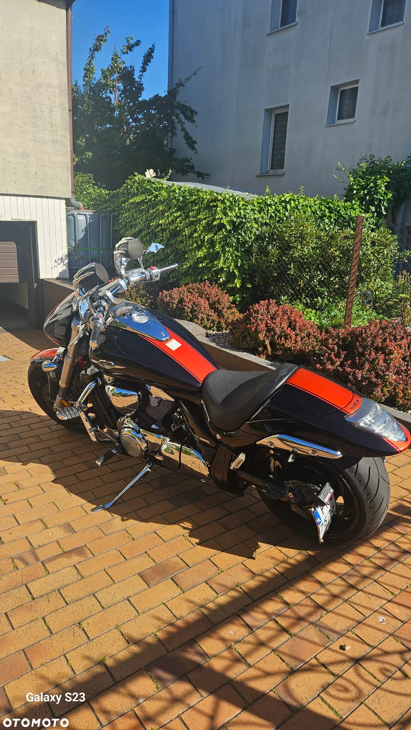 Suzuki Boulevard - 18