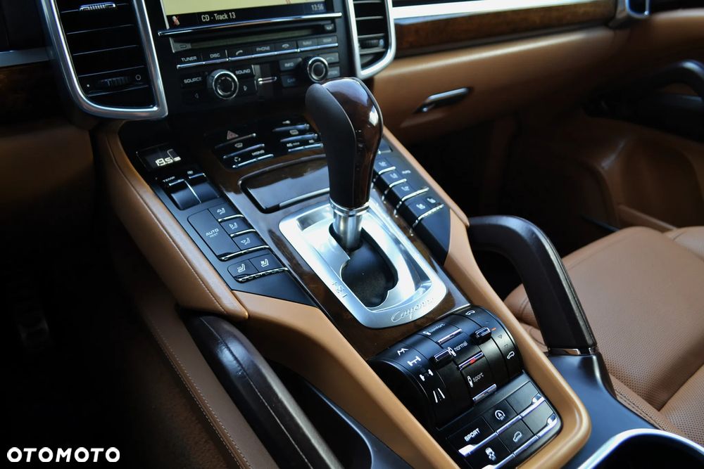Porsche Cayenne - 19