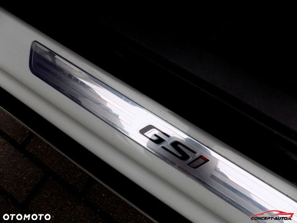 Opel Insignia - 26