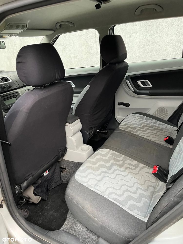 Skoda Fabia 1.2 HTP Ambiente - 3