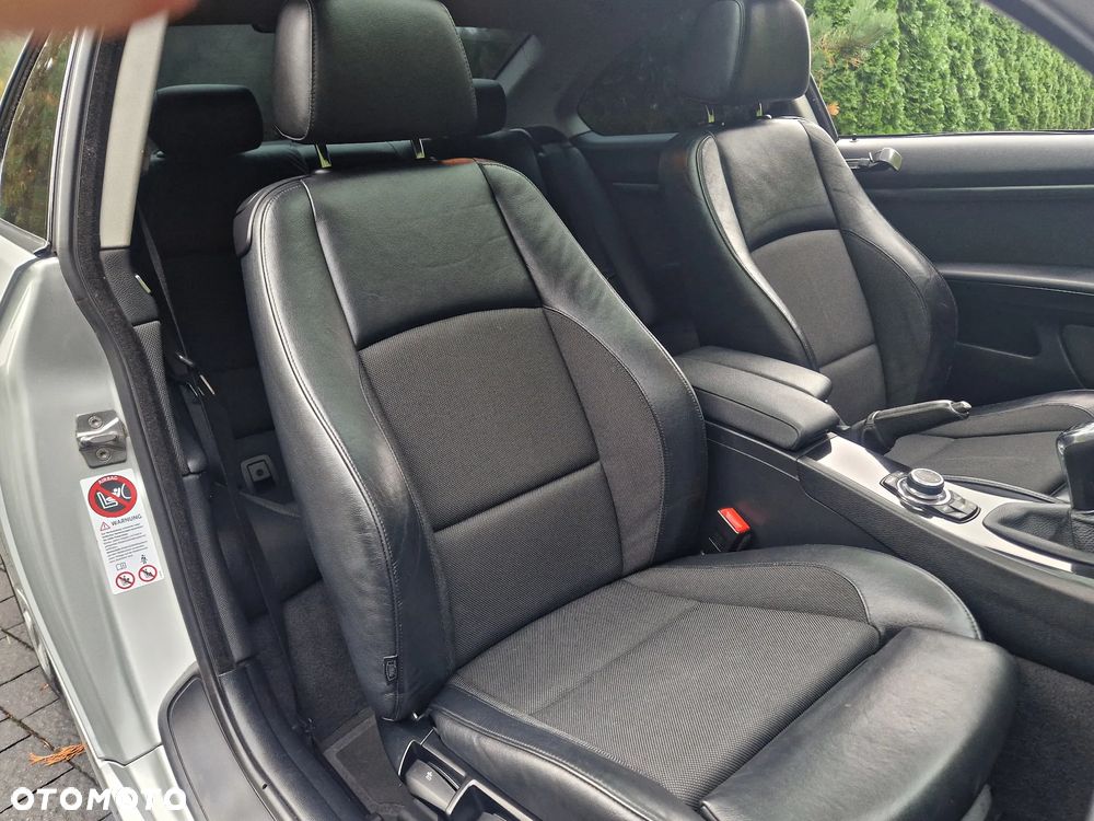 BMW Seria 3 - 25