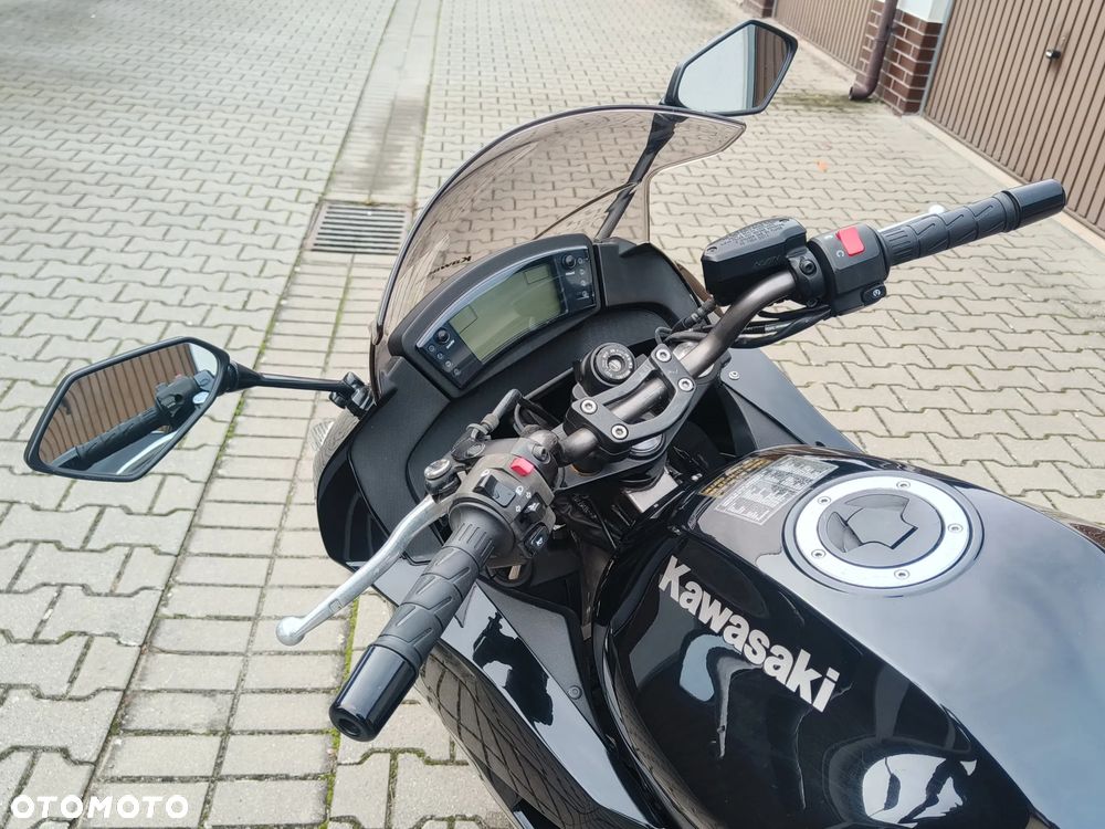 Kawasaki ER - 18