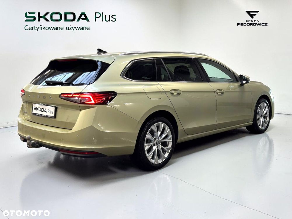 Skoda Superb 2.0 TDI SCR Selection DSG - 9