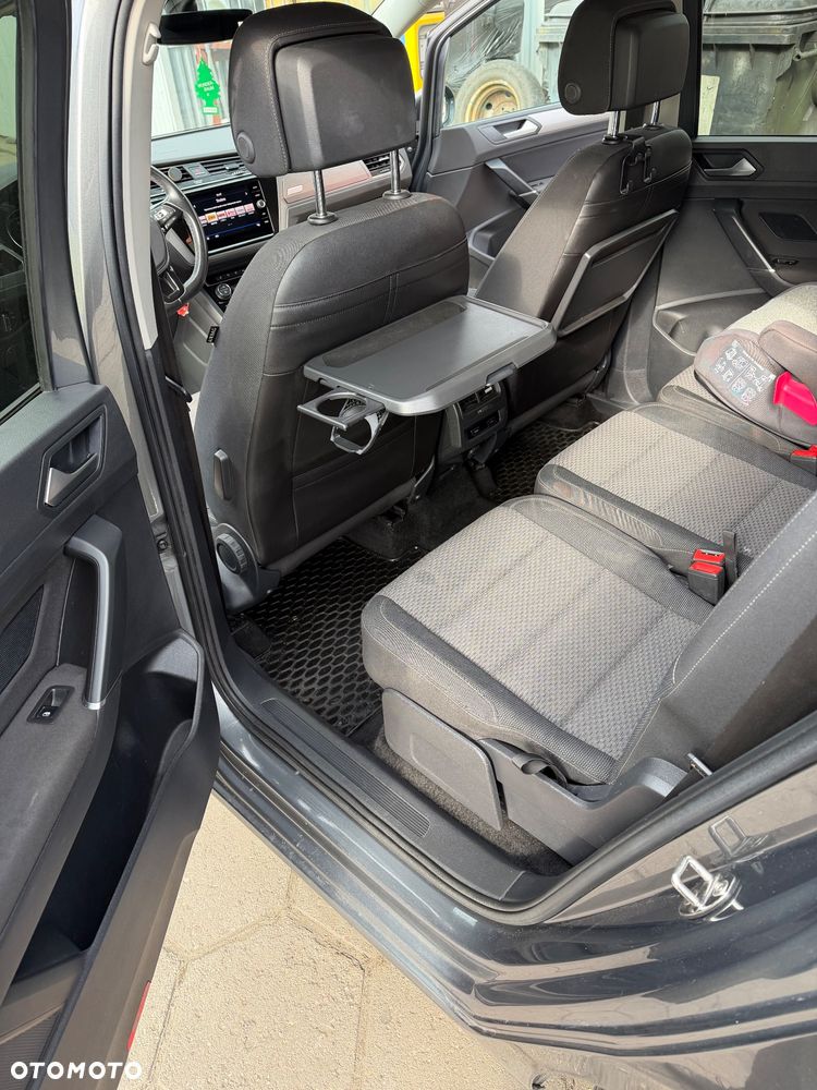 Volkswagen Touran 2.0 TDI BMT Comfortline DSG - 9