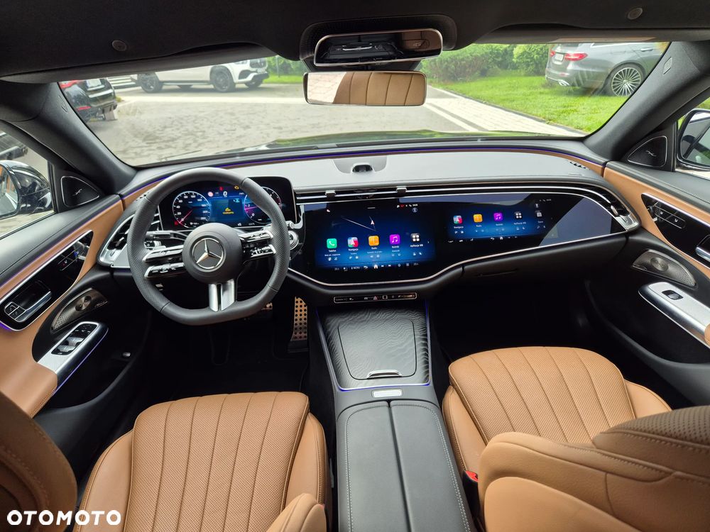 Mercedes-Benz Klasa E 220 d 4-Matic AMG/Avantgarde - 28