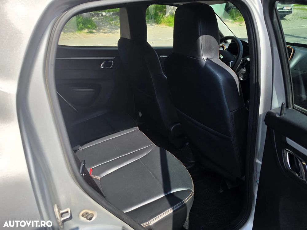 Dacia Spring Comfort Plus - 14