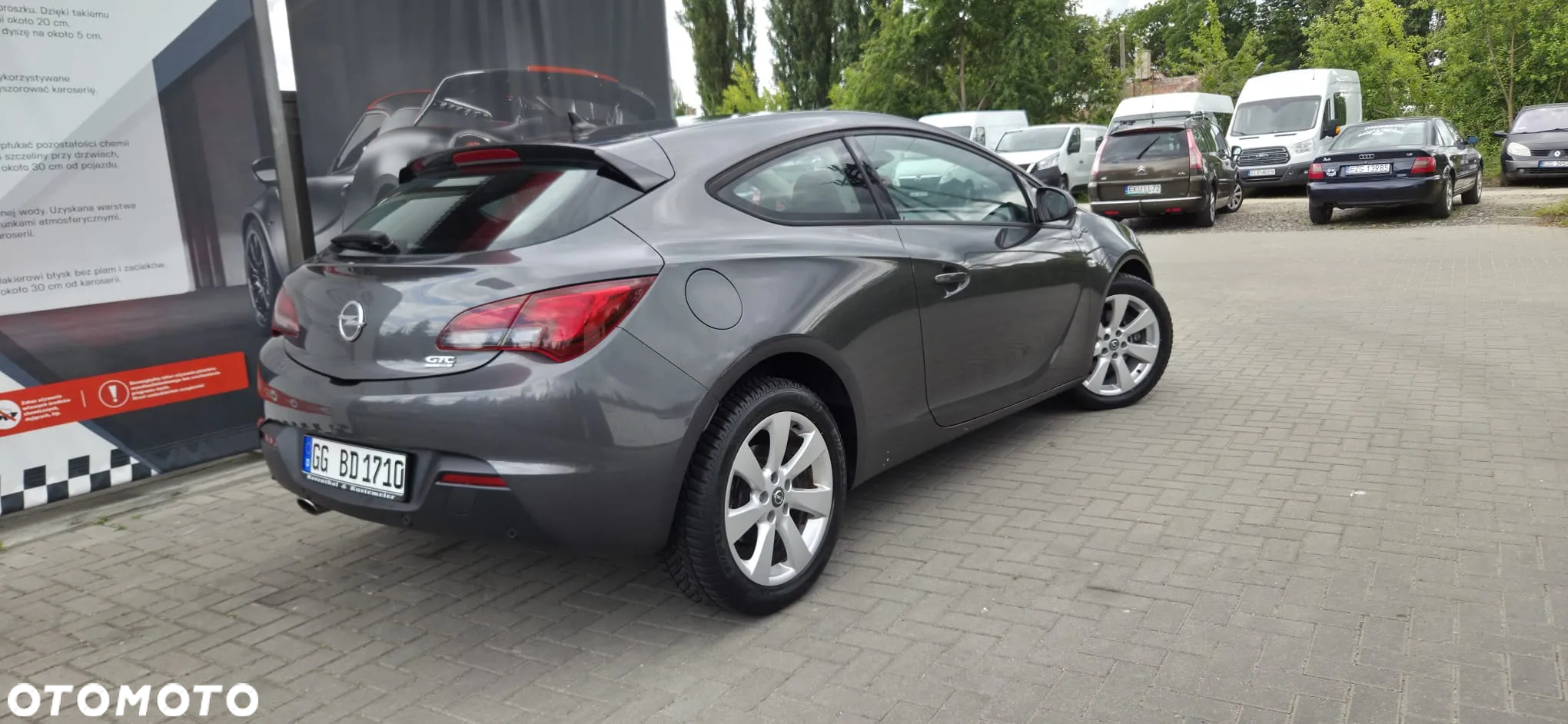 Opel Astra GTC 1.6 Turbo Innovation - 9