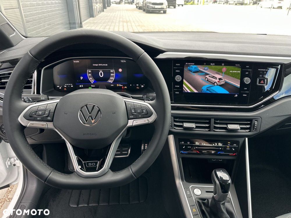 Volkswagen Polo - 14