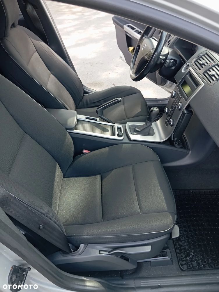 Volvo V50 2.0D DPF Momentum - 11