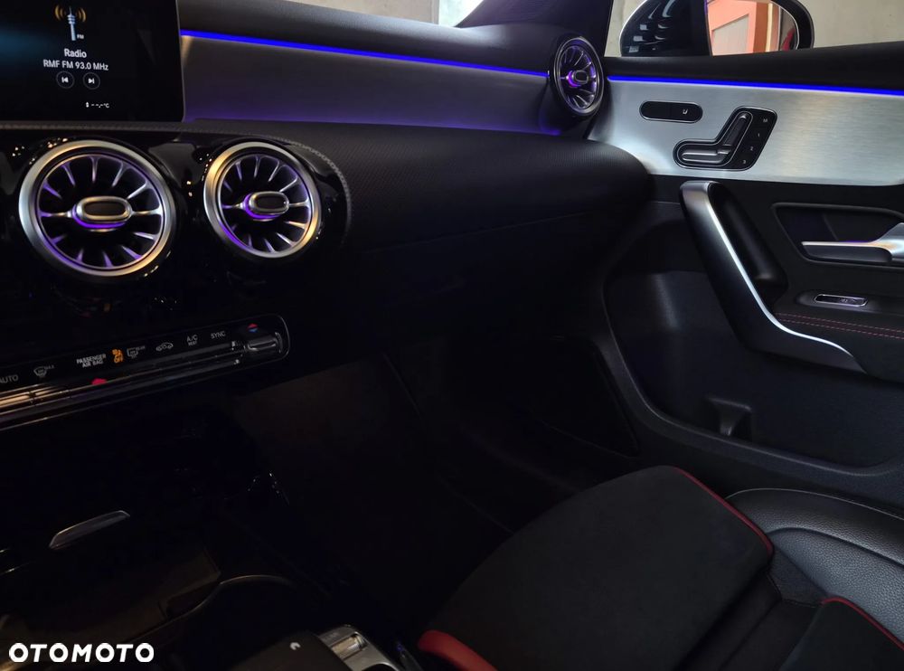 Mercedes-Benz Klasa A 35 AMG 4-Matic Edition 1 7G-DCT - 23