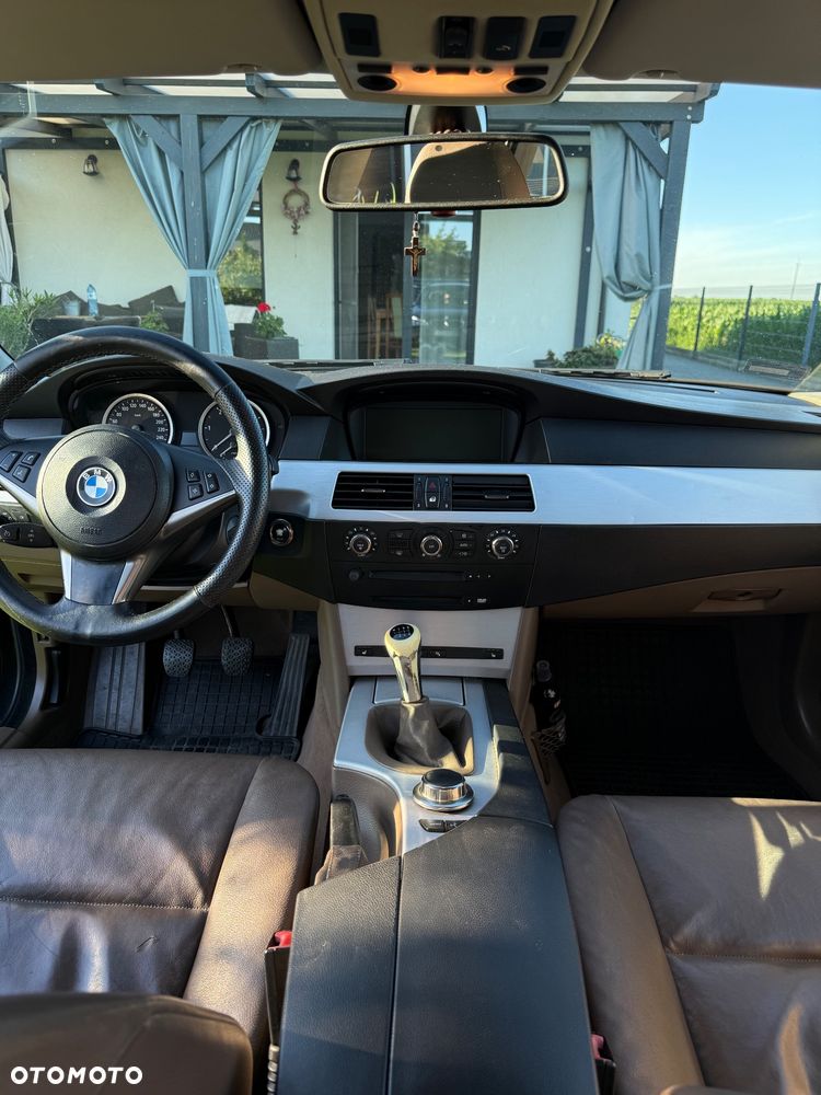 BMW Seria 5 520d - 9
