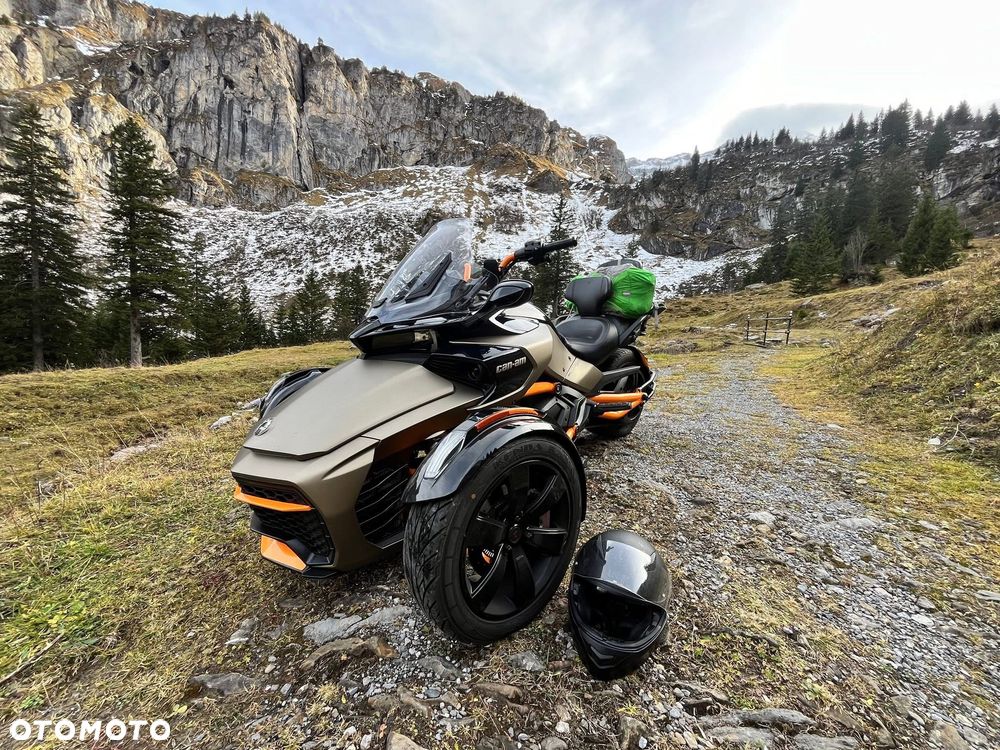 Can-Am Spyder - 4