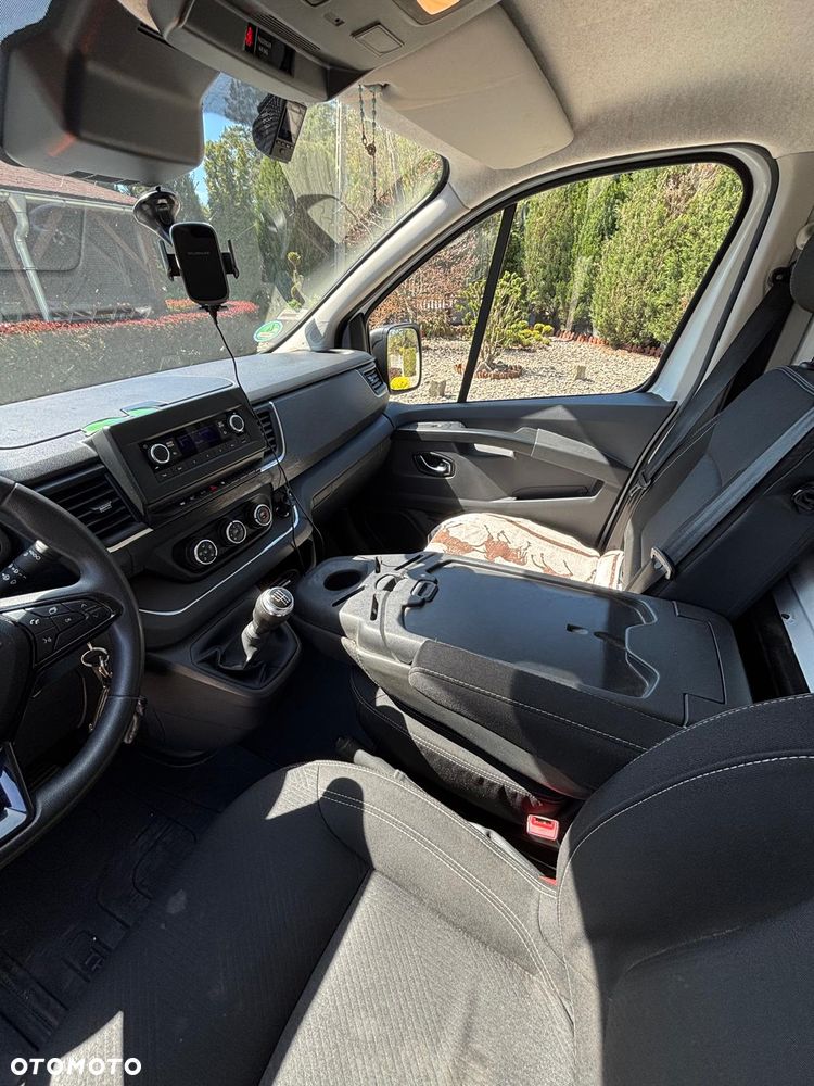 Renault Trafic - 8