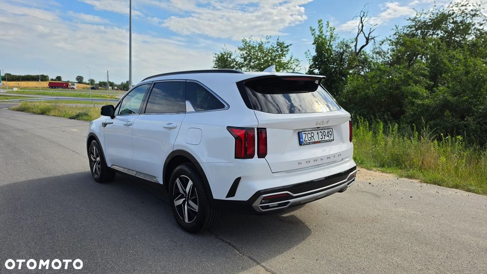 Kia Sorento - 4