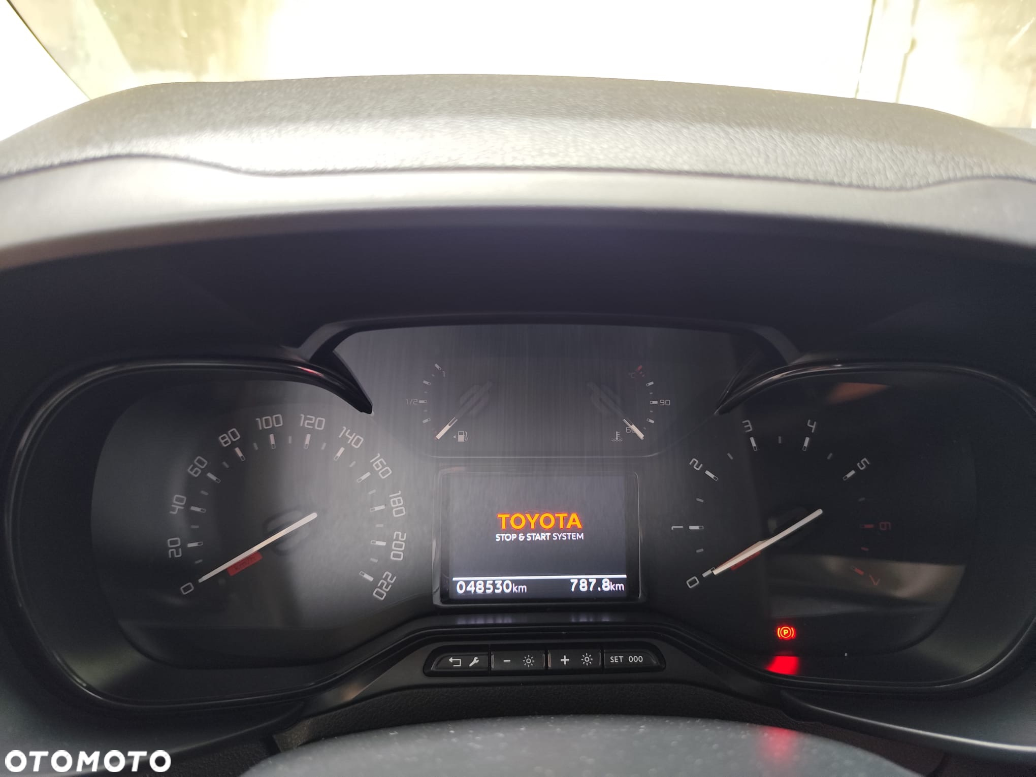Toyota Proace City 1.5 D-4D Long 2,4t Active (bryg.) - 8
