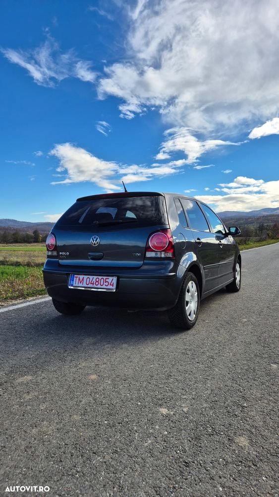 Volkswagen Polo 1.4 TDI Attractive - 4