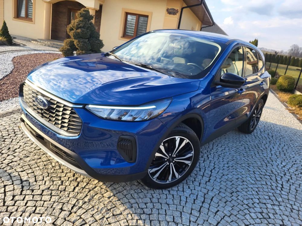 Ford Kuga 1.5 EcoBoost ST-LINE - 2