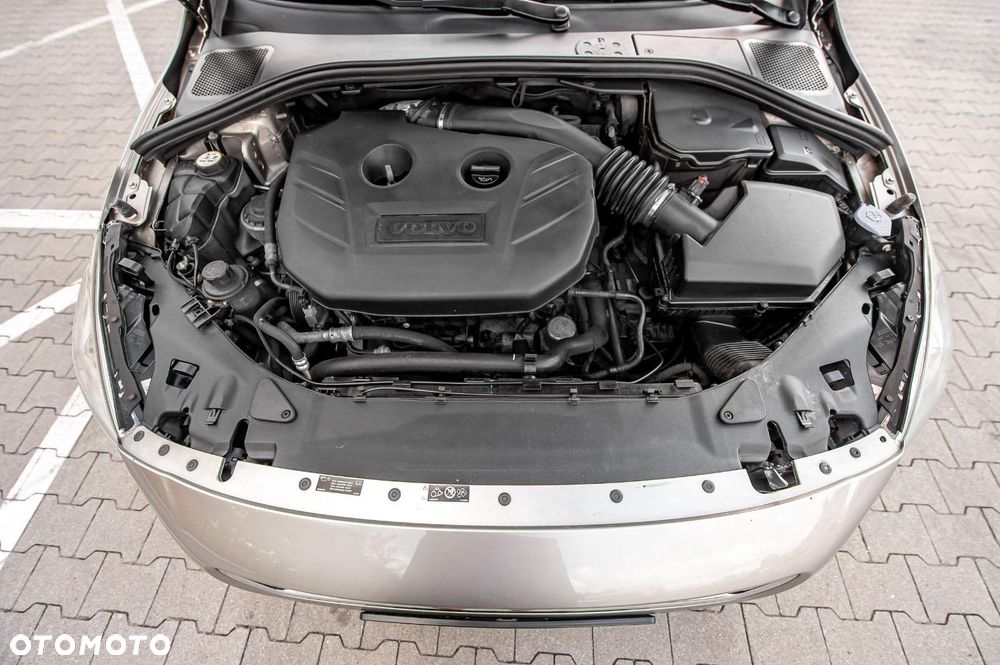 Volvo S60 - 37