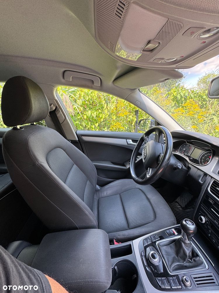 Audi A4 Avant 2.0 TDI e DPF S line Sportpaket - 26