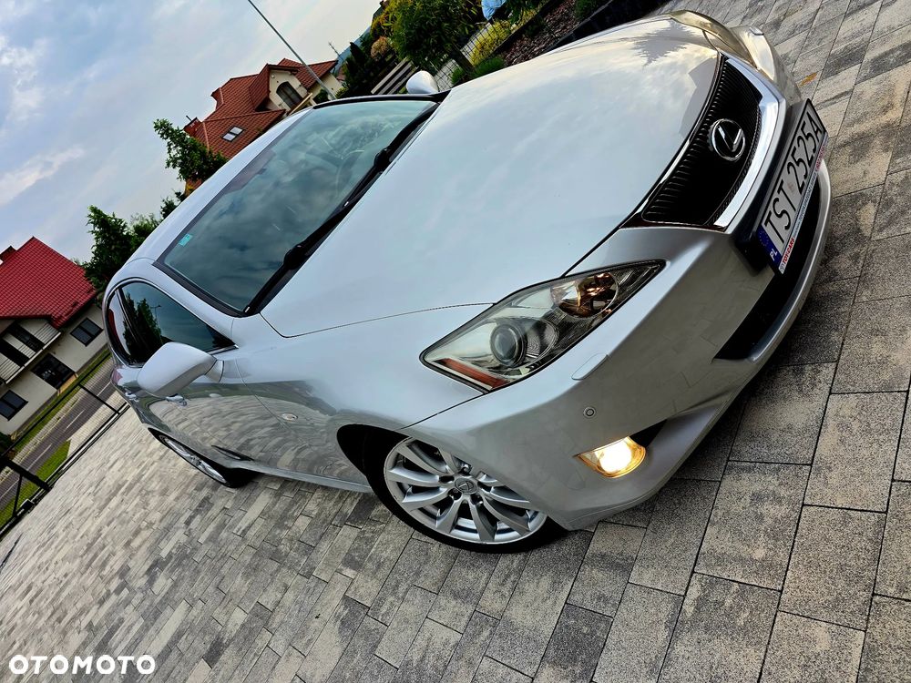Lexus IS 250 Prestige - 17