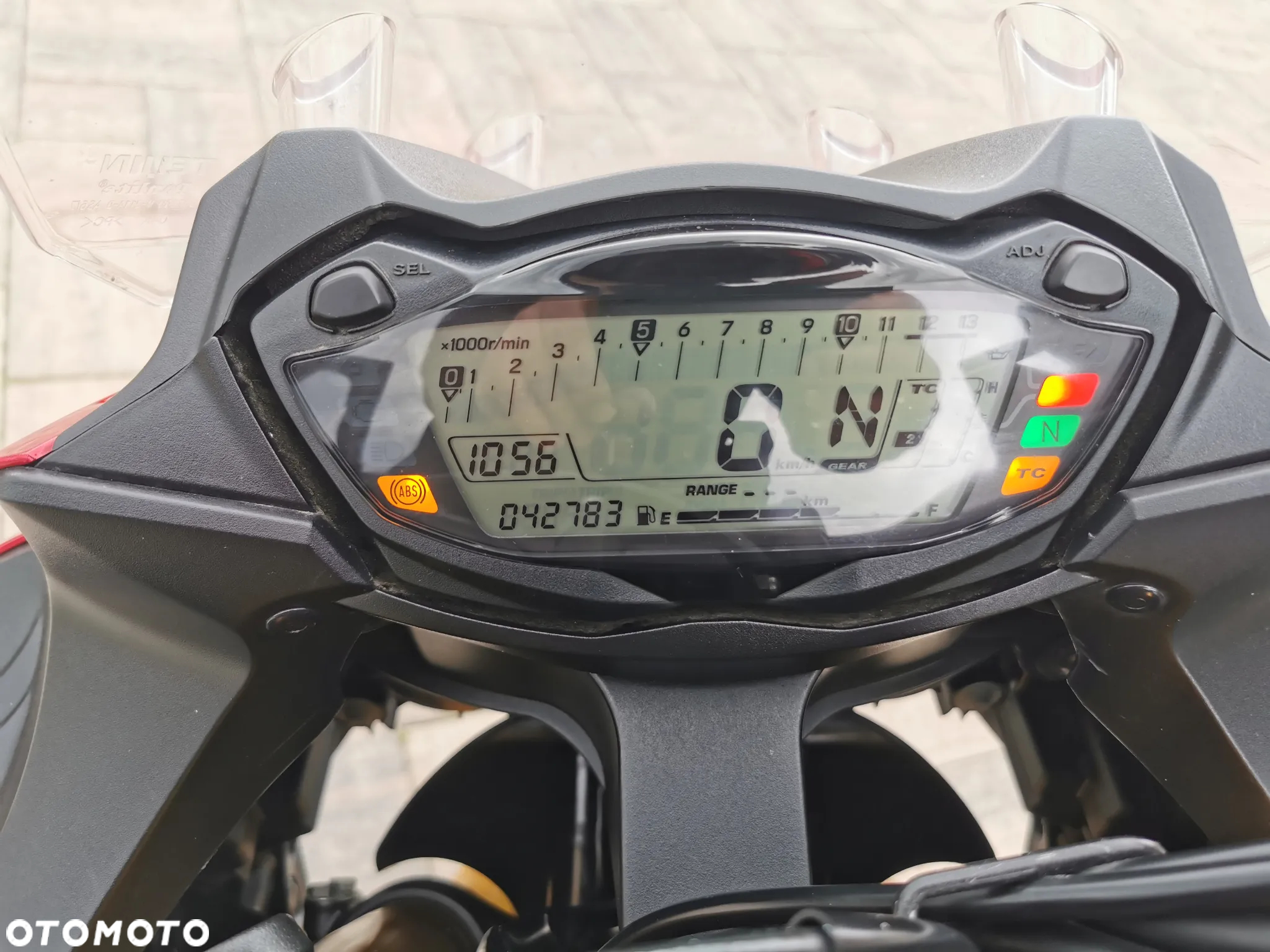 Suzuki GSX - 15