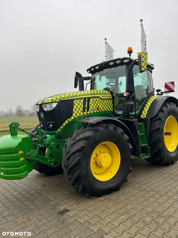 John Deere 6250 R - 19