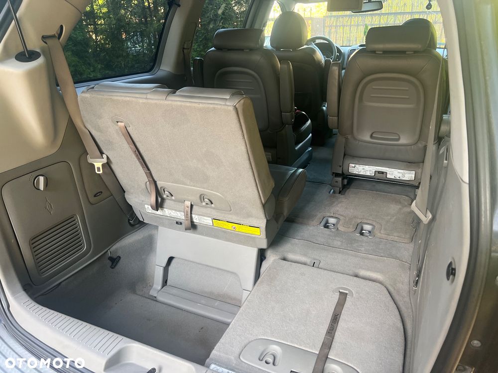 Kia Sedona 3.8 V6 EX - 8