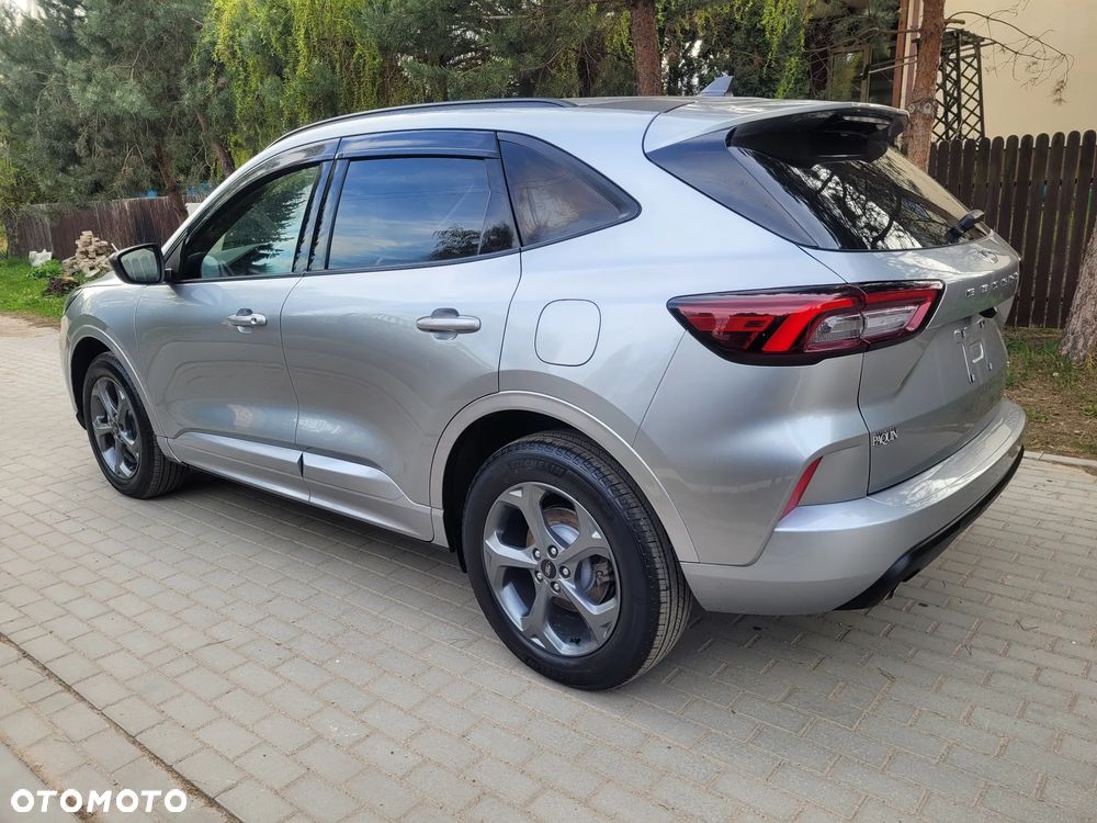 Ford Kuga 2.5 FHEV AWD ST-Line - 3