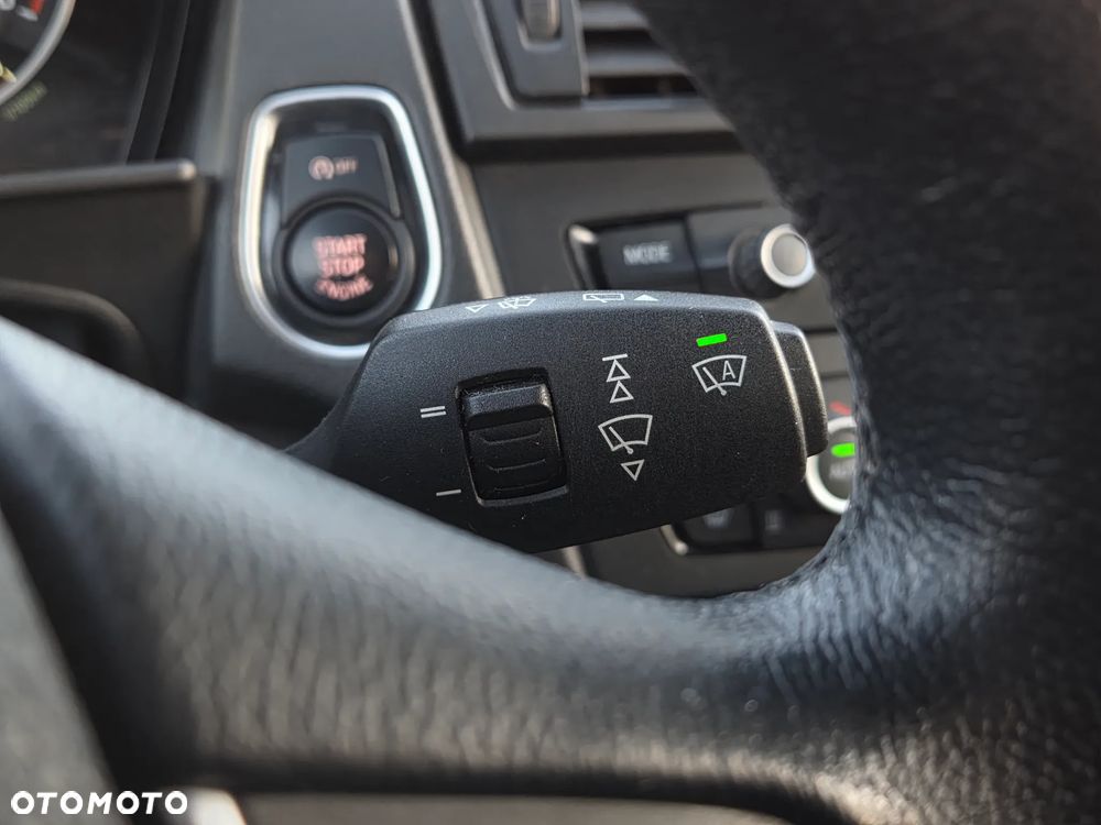 BMW Seria 1 116d DPF Edition Lifestyle - 21