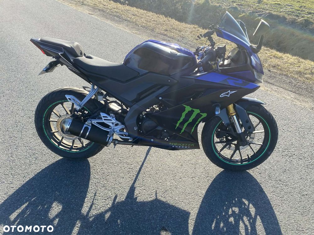 Yamaha YZF - 3