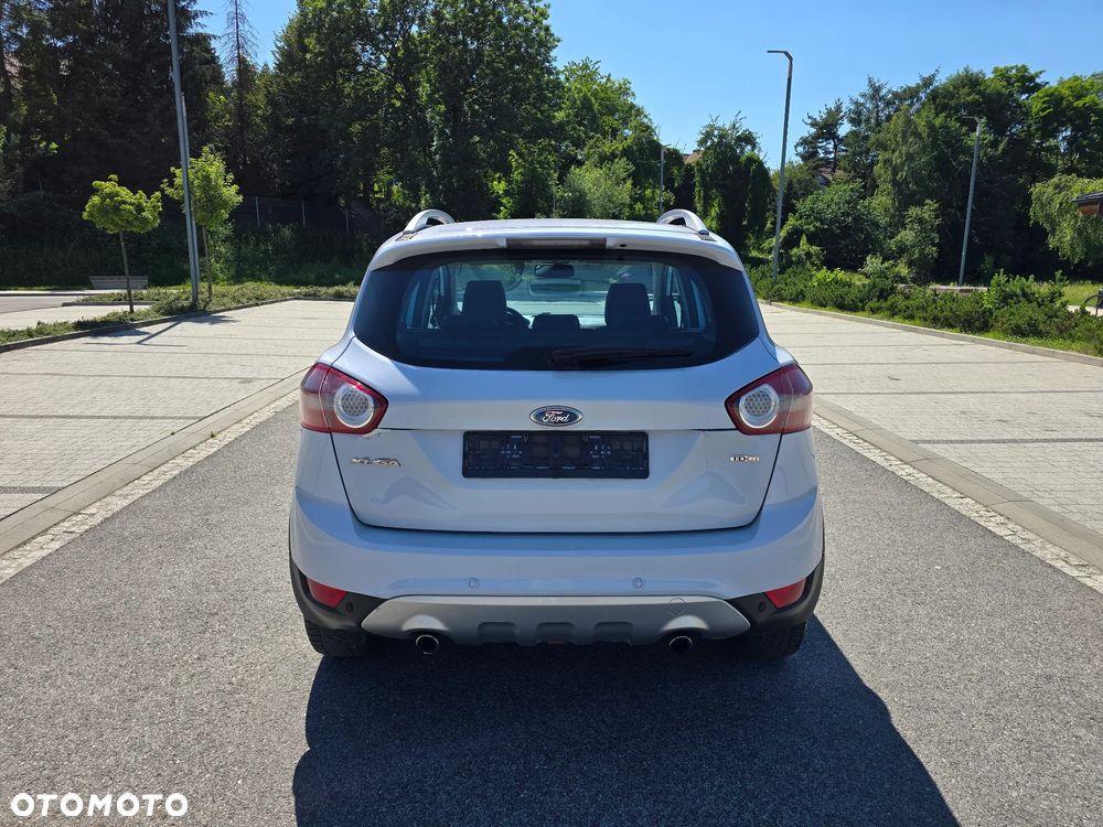 Ford Kuga 2.0 TDCi 4x4 Titanium - 24