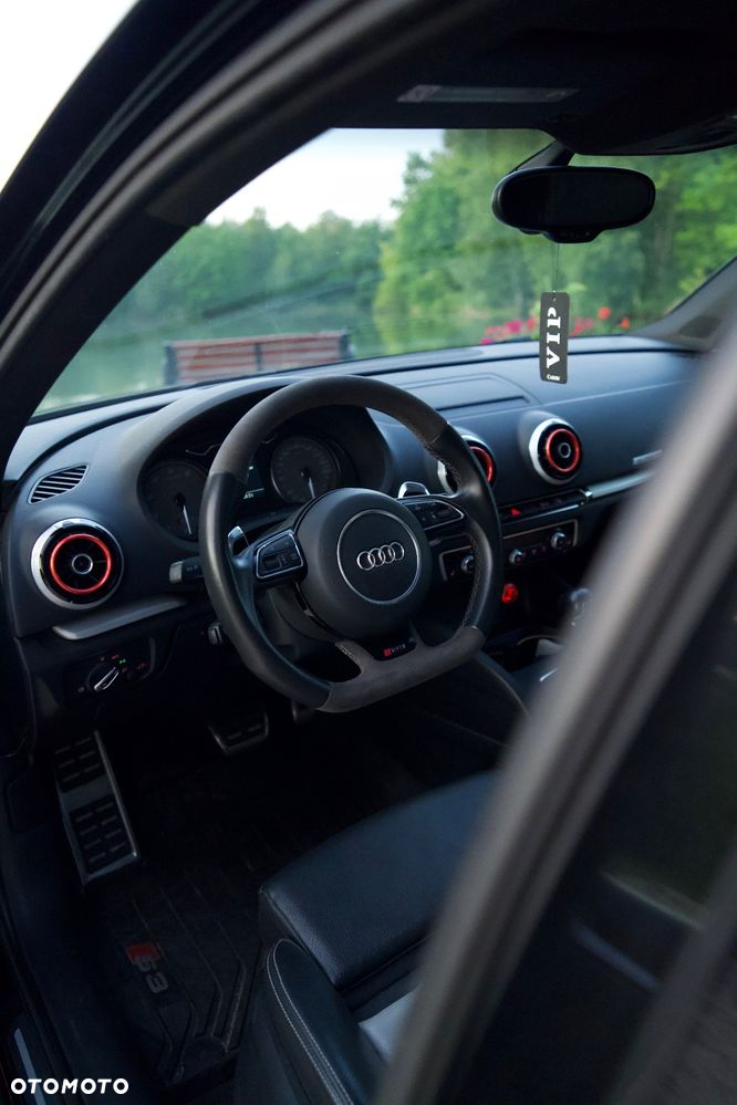 Audi S3 2.0 TFSI Quattro S tronic - 24
