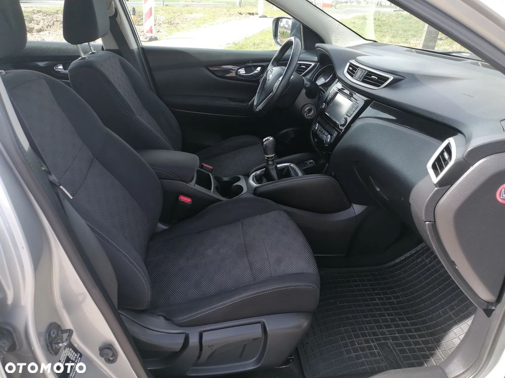 Nissan Qashqai 1.6 DCi Acenta EU6 - 22