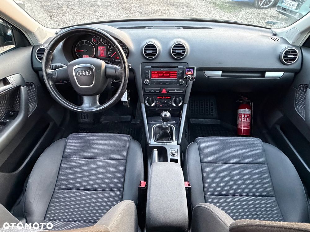 Audi A3 Sportback 1.9 TDI Attraction - 6