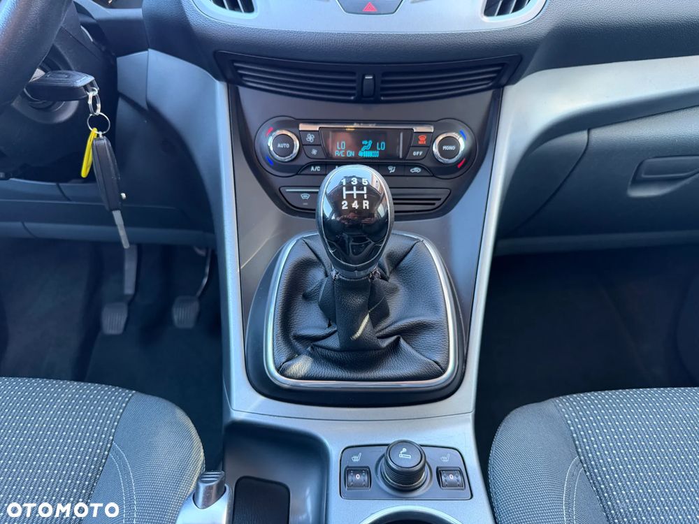 Ford C-MAX 1.6 Ti-VCT Champions Edition - 21
