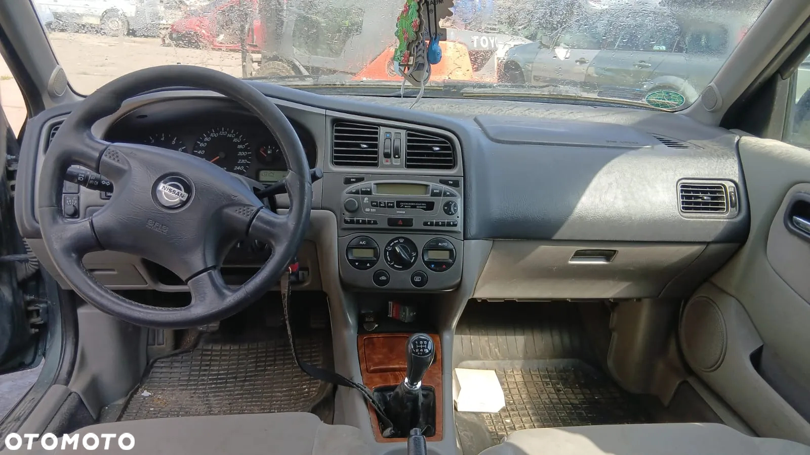 Tylko Części Nissan Primera P11-144 FL 1.8 16V QG18 114KM 84kW sedan 99r–02r Lakier DV9 - 9