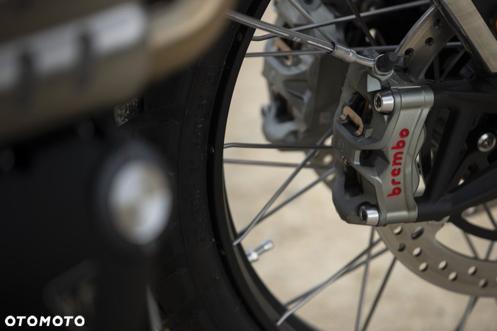 Triumph Scrambler - 14